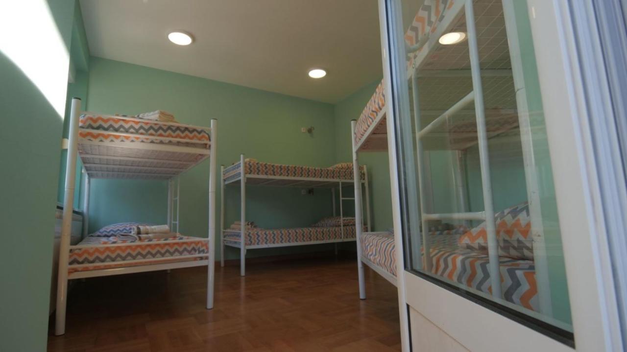 Stella Di Notte Vip Hostel เบลเกรด ภายนอก รูปภาพ