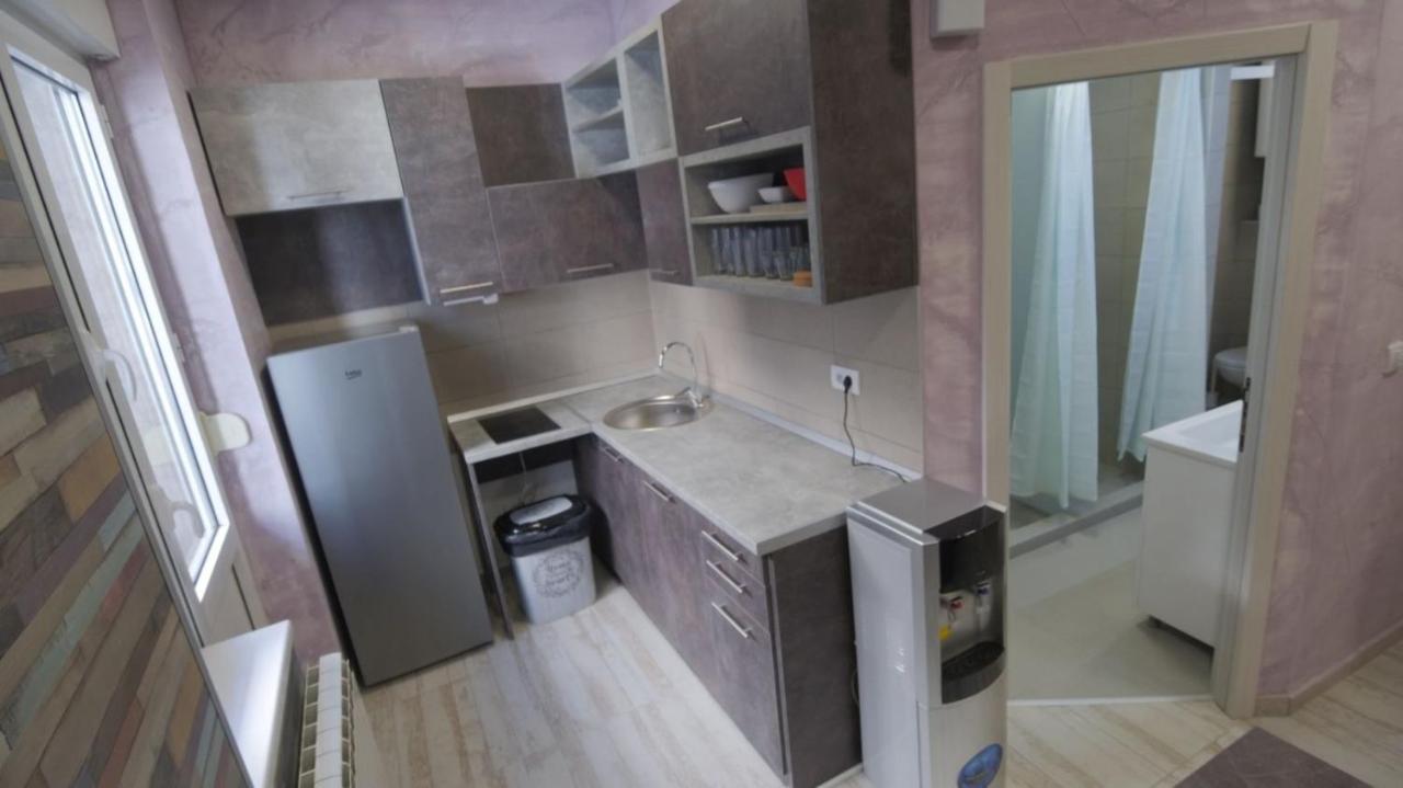 Stella Di Notte Vip Hostel เบลเกรด ภายนอก รูปภาพ