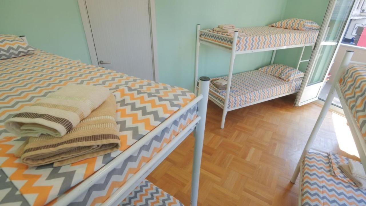 Stella Di Notte Vip Hostel เบลเกรด ภายนอก รูปภาพ