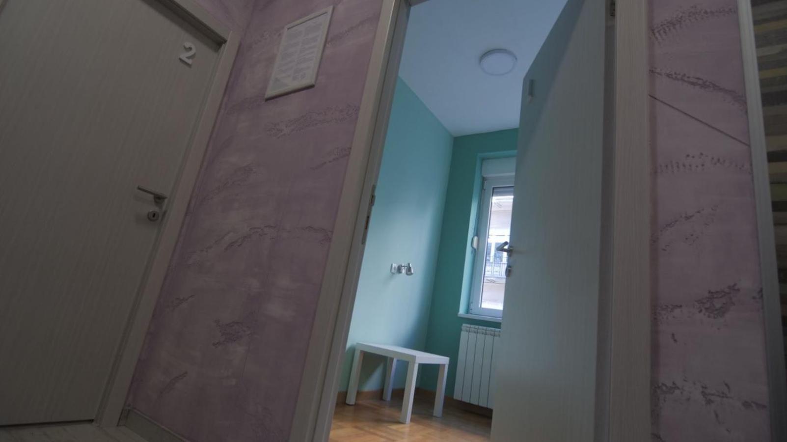 Stella Di Notte Vip Hostel เบลเกรด ภายนอก รูปภาพ