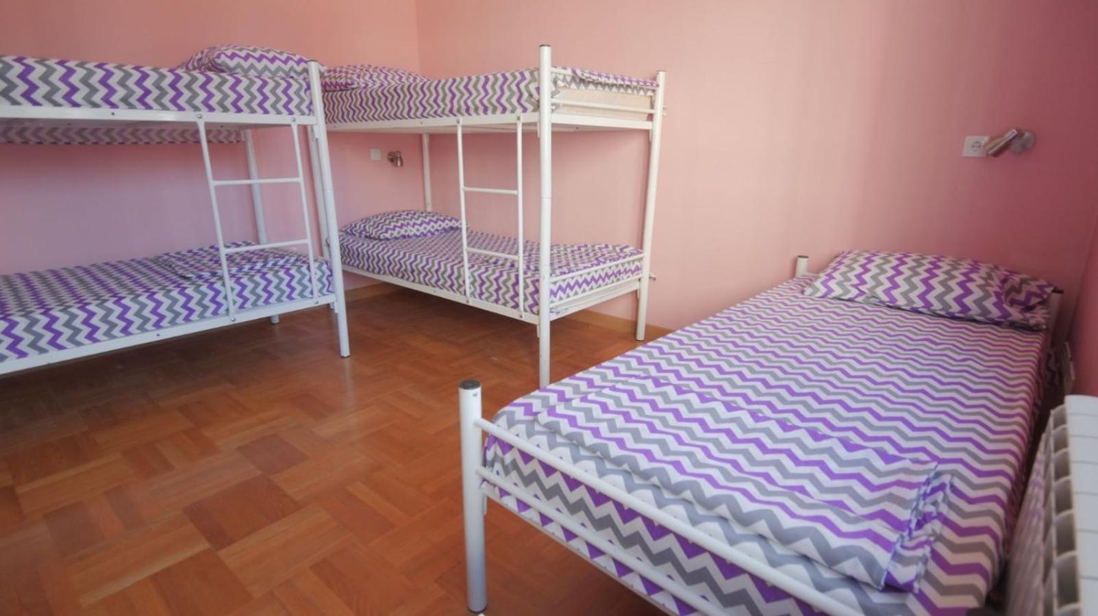 Stella Di Notte Vip Hostel เบลเกรด ภายนอก รูปภาพ