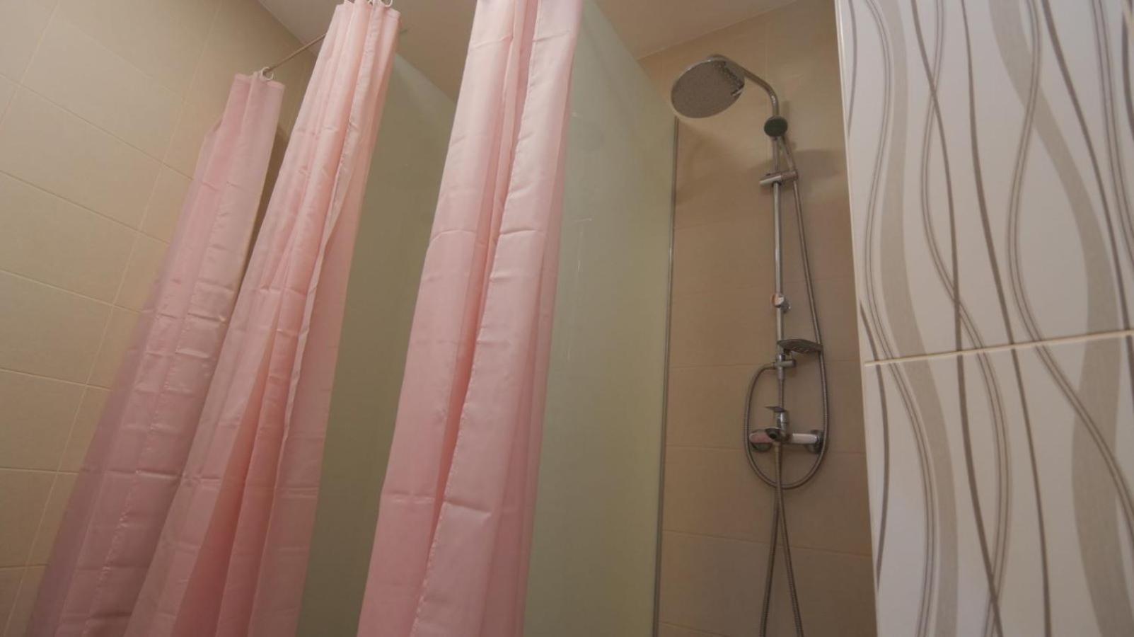 Stella Di Notte Vip Hostel เบลเกรด ภายนอก รูปภาพ